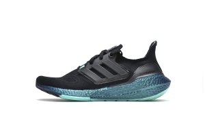 Tênis Adidas UltraBoost 22 - Preto e Verde - Masculino 